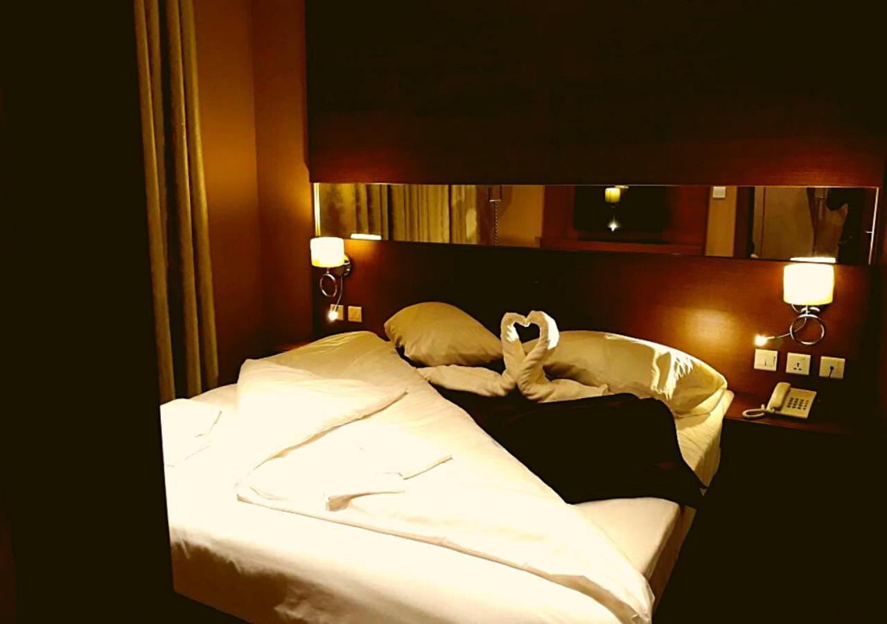 The Seventh Star Hotel Suites Amman Zewnętrze zdjęcie