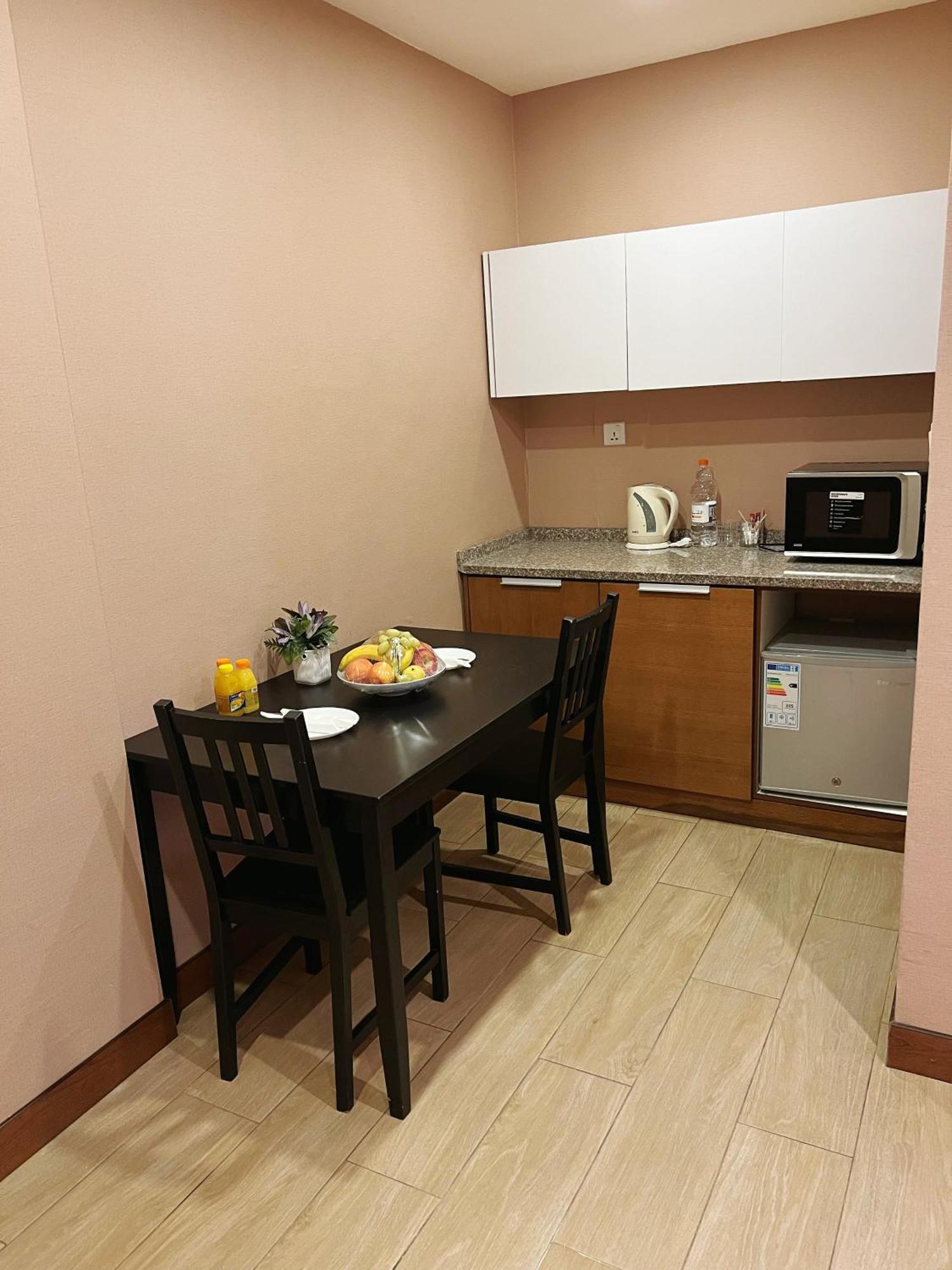 The Seventh Star Hotel Suites Amman Zewnętrze zdjęcie