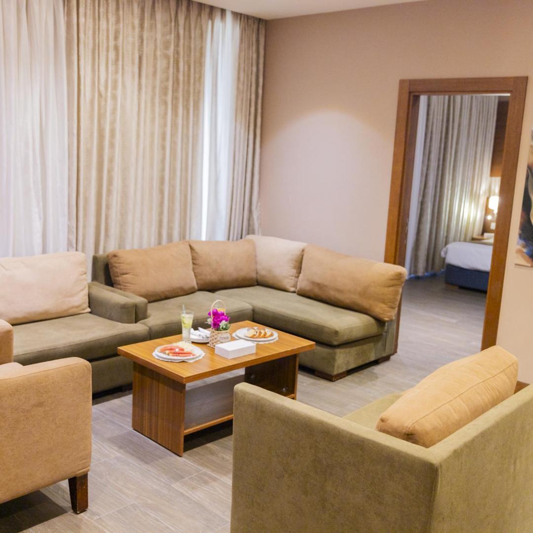 The Seventh Star Hotel Suites Amman Zewnętrze zdjęcie